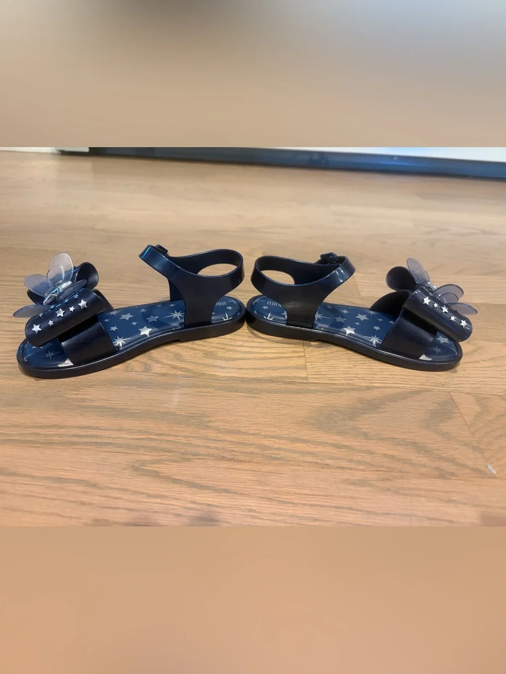 Mini Melissa Navy Star Jelly Sandals with Bow and Silver Star Accent. Never worn